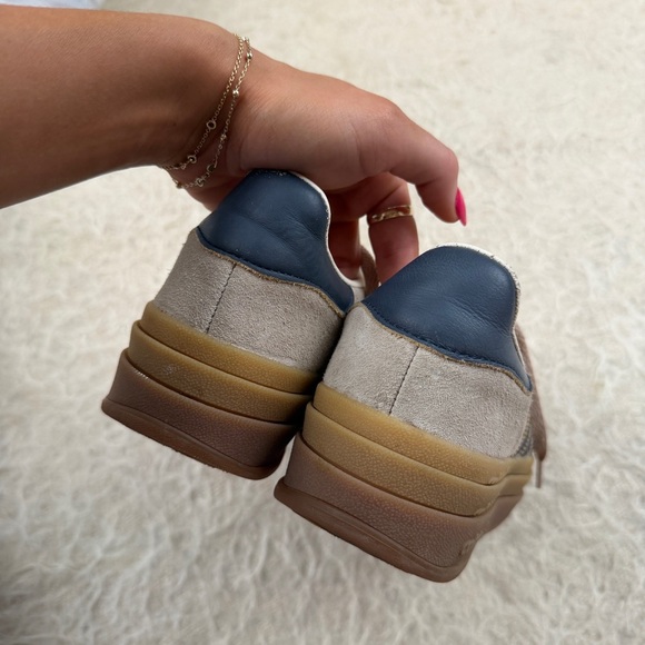 Adidas Gazelle Bold Platform Sneakers Beige & Navy - size 6 - Picture 4 of 6